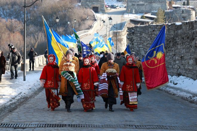 Делегації з трьох областей на Хмельниччині відзначали День Соборності України
