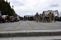 Став до лав ЗСУ разом із 18-річним сином: у Шепетівці прощалися із Олександром Кузнєцовим