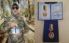 Залужний нагородив двома нагрудними знаками мешканця Шепетівського району