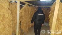 Із мережі підпільних тютюнових цехів вилучили продукції на 5 млн грн