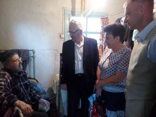 Районні чиновники відвідали останнього партизана-підпільника