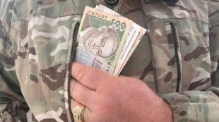 На Шепетівщині судитимуть жінку, яка намагалась підкупити військовослужбовця ТЦК