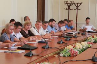 На Шепетівщині найнижчі зарплати серед усіх районів області