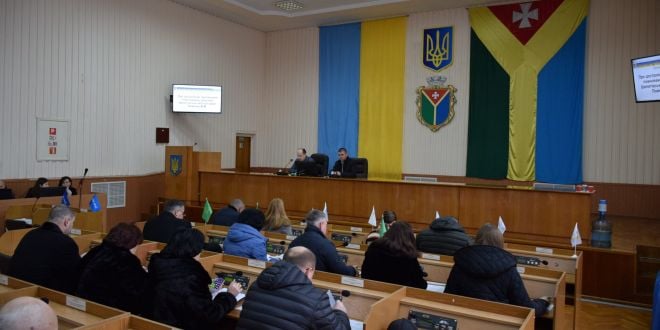 Сесія міськради: припинення повноважень депутата, земельні питання, списання з балансу багатоквартирних будинків, надання грошової допомоги, ремонт у сервісному центрі МВС, внесення змін до бюджету