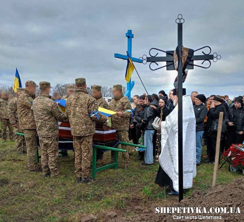 На Шепетівщині провели у засвіти захисника Нероду Сергія Володимировича