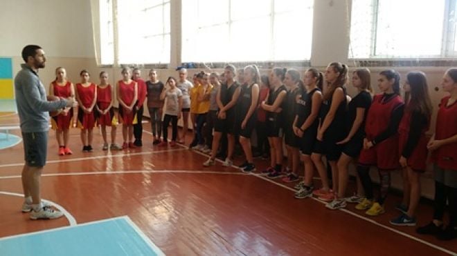 Школярі Шепетівки змагались на Чемпіонаті міста з баскетболу