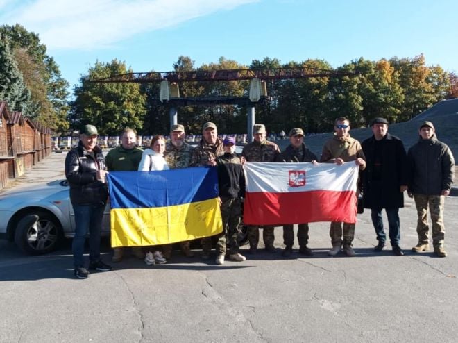 Чотирнадцятирічний хлопчик з Польщі за свої кошти придбав та пригнав авто для нашої ТрО