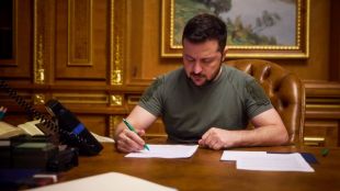 Повторний медичний огляд, мобілізація з 25 років та електронний кабінет військовозобов'язаного: Президент підписав Закони