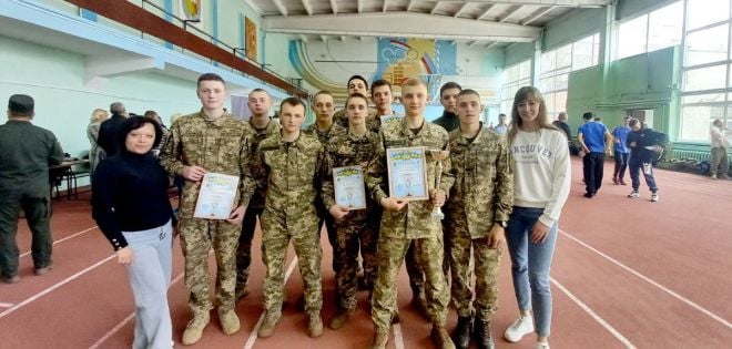 Шепетівські школярі здобули срібні нагороди обласної спартакіади серед допризовної молоді