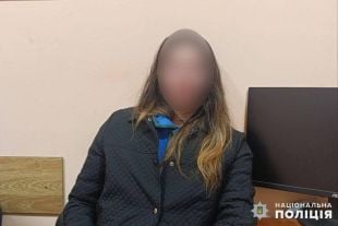 У Шепетівці оголосили підозру зловмисниці, яка обікрала місцевий магазин