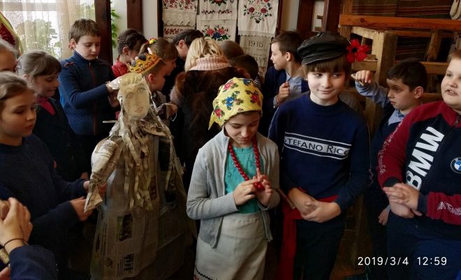 Шепетівських школярів долучали до традицій святкування Колодія