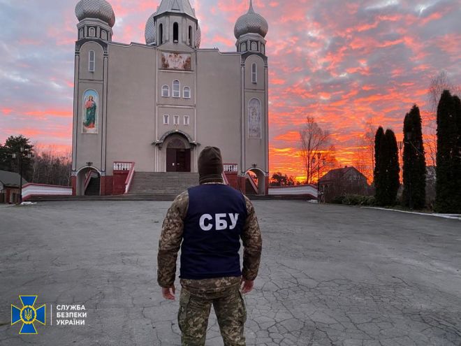 СБУ проводить обшуки у храмах УПЦ МП Шепетівки та району