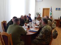 Заступник начальника ОВА зустрічався з командирами військових частин та переселенцями