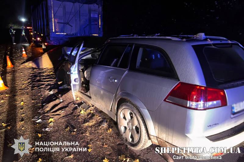 Зіткнення з вантажівкою: неповнолітній водій — у важкому стані, загинув 15-річний пасажир