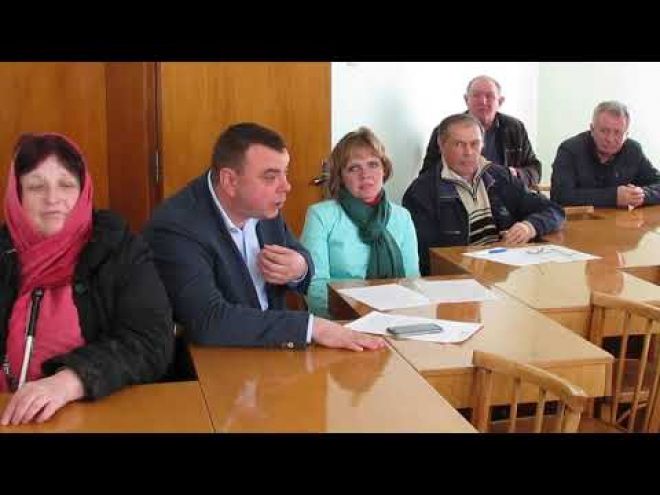 Керівник ПрАТ «Шепетівське АТП 16807», депутат міськради Руслан Савчук судиться з Шепетівською міською радою