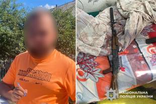 У Славуті перед судом постане 23-річний чоловік за незаконне зберігання автомата та боєприпасів
