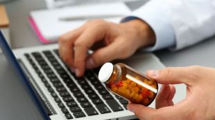 До 31 березня аптеки та медичні заклади мають підготуватися до відпуску рецептурних ліків за е-рецептом