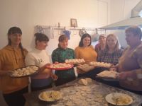 Із Ганнопільської громади нашим воїнам відправили смаколики