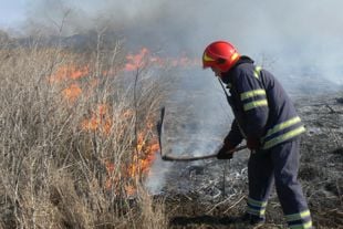 У Шепетівці вогнеборці ліквідували пожежу