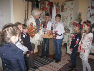 У музеї народних промислів України відбулись андріївські вечорниці