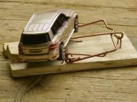 Шахрай-автодилер з Шепетівщини ошукав клієнтів на майже 1 млн грн