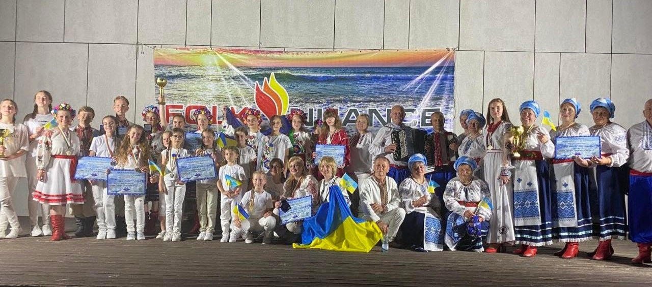 Шепетівський ансамбль «Колорит» та солістка Олександра Лукашук представили Україну на музичному фестивалі в Болгарії