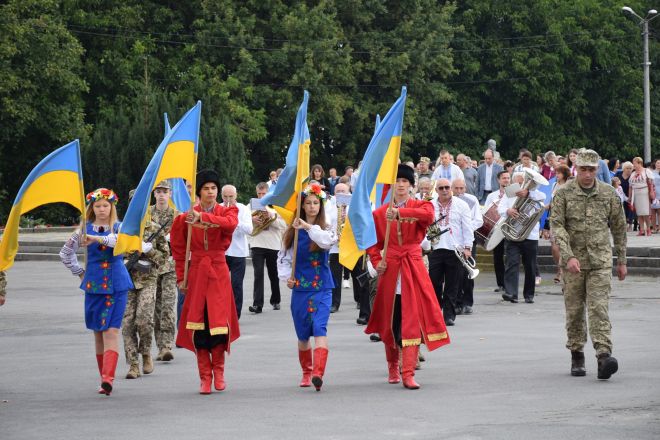 Шепетівчани почали святкування Дня Державного Прапора України та Дня незалежності України