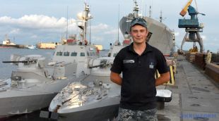 Олександр Регула: "Ми не дамо росіянам зробити Азов своїм озером!"