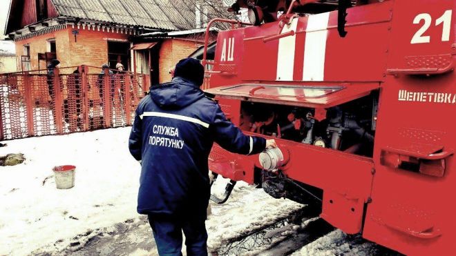 У Шепетівці під час пожежі загинув пенсіонер