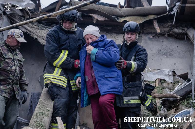 Хмельниччина зазнала ворожого ракетного обстрілу: є загиблі та поранені