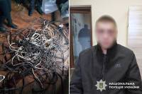 Вкрав із вагонного депо у Шепетівці 100 м електрокабелю та здав його як брухт