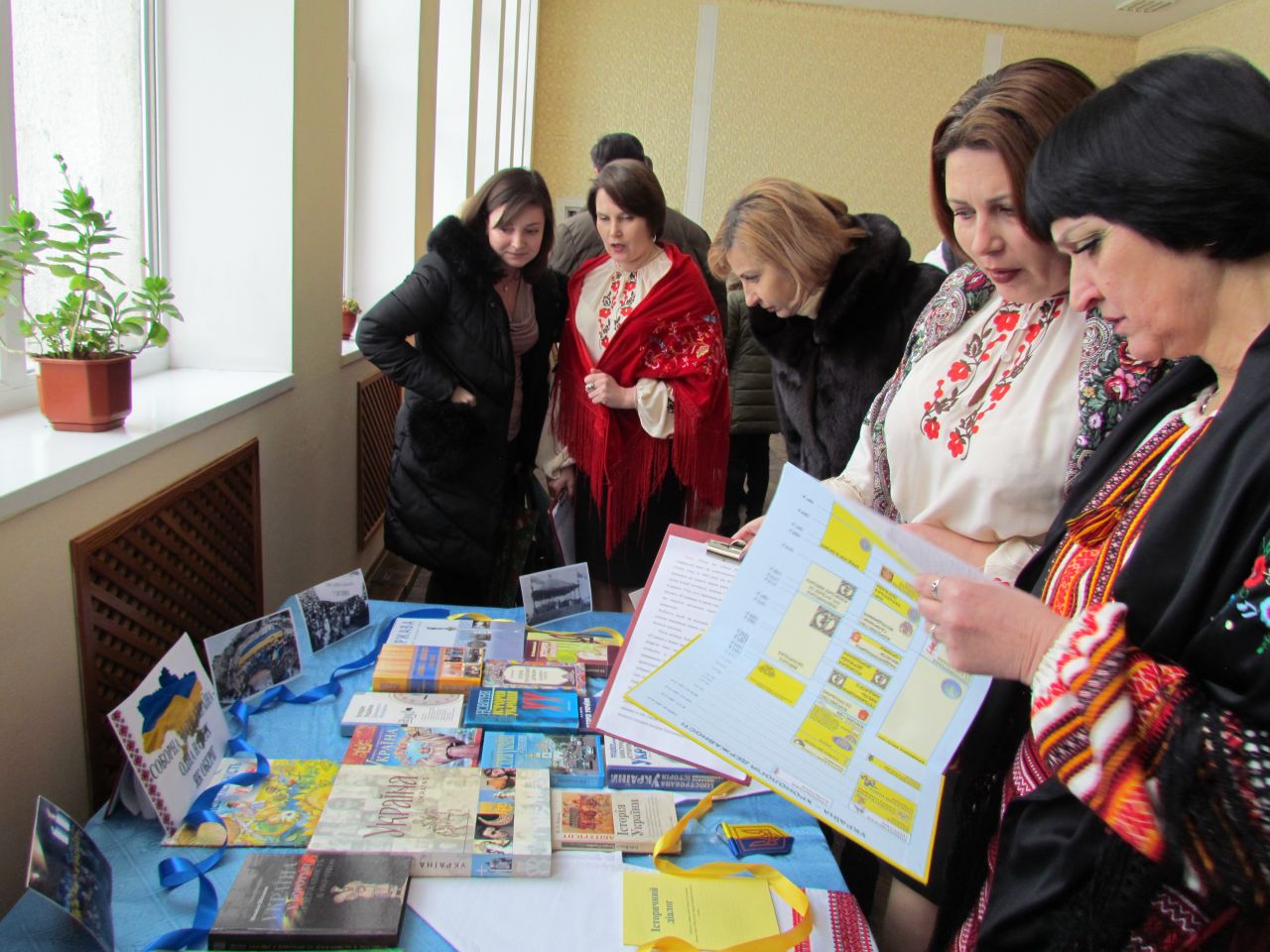 У Шепетівці почали відзначати День Соборності України