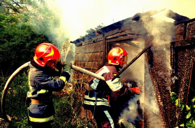 Вогнеборці ліквідували пожежу господарчої будівлі