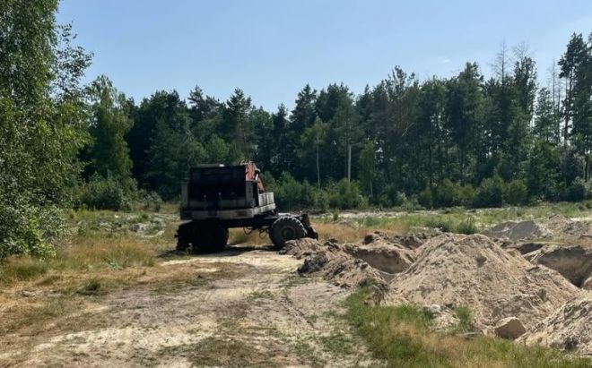На Шепетівщині зупинили незаконний видобуток піску