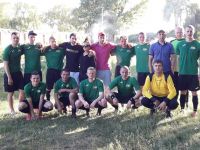 Загальне фото команди після гри разом із вболівальниками