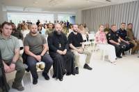 До Дня Незалежності відзначили людей, які служать Україні та рідній Хмельниччині