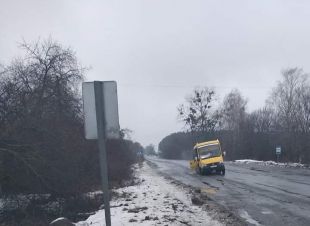 У автобуса &quot;Шепетівка-Славута&quot; на ходу відлетіло колесо