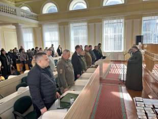 Родинам шепетівських тероборонівців вручили відзнаки