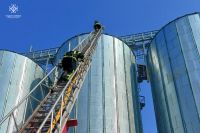 У Шепетівці провели тактико-спеціальні навчання на елеваторі