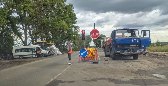 Дорогу від Шепетівки ремонтуватимуть до Славути