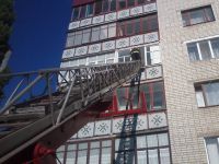 Рятувальники допомогли відчинити двері квартири, де знаходилася хвора жінка