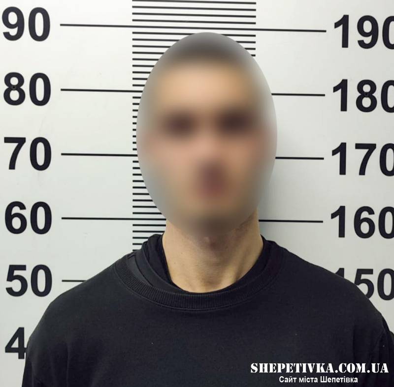 У Полонному молодик так вдарив чоловіка, що його госпіталізували