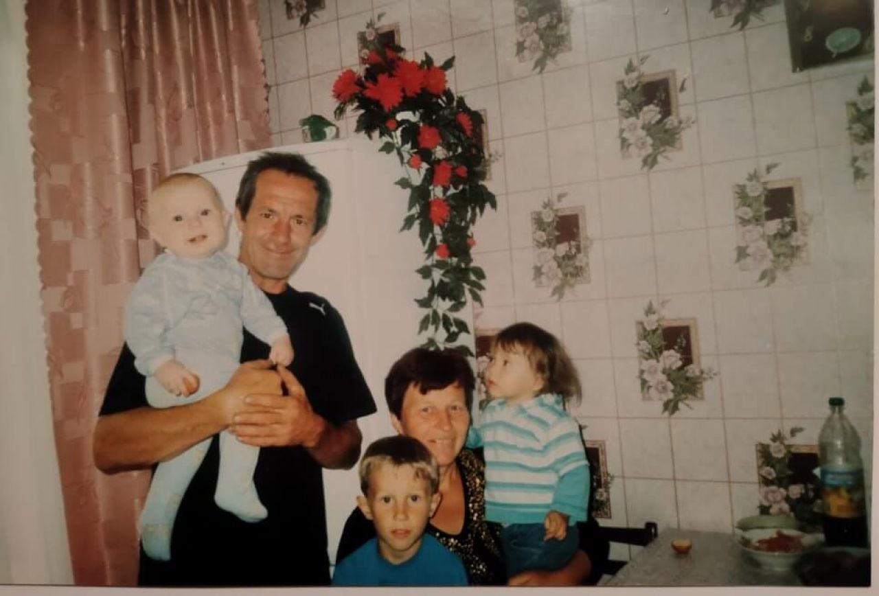 Володимир Михальчук з сім'єю. Фото з сімейного архіву