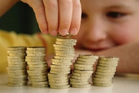 "Забули" виплатити гроші дітям-сиротам