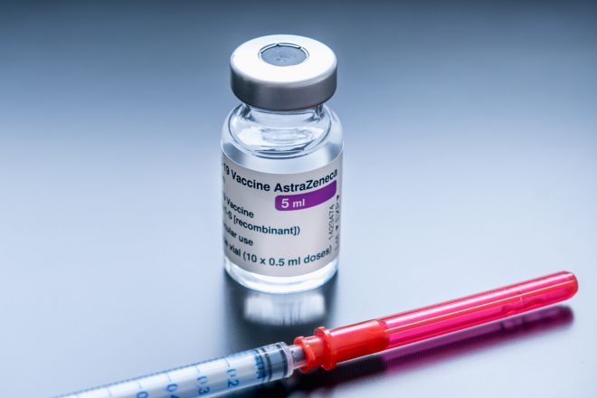 На Хмельниччині очікують поставку 20 тисяч доз вакцини AstraZeneca