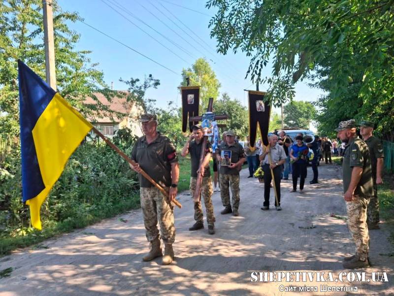 У лікарні помер Микола Островський: Ямпільська громада попрощалася із захисником