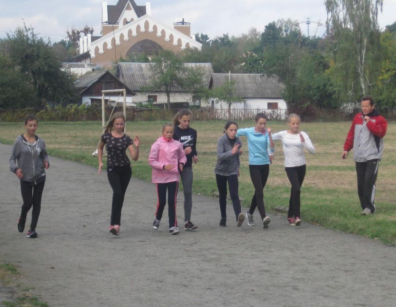 Серед школярів відбулися змагання зі спортивної ходьби
