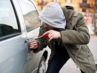 6 років за гратами та конфіскацію майна присудили крадію автівки в Шепетівці