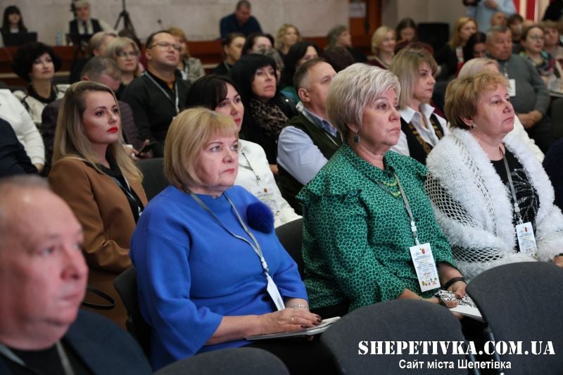 На дводенному симпозіумі вивчали нематеріальну культурну спадщину Хмельниччини