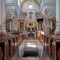 На Шепетівщині у костелі вперше за багато років відкрили підземелля